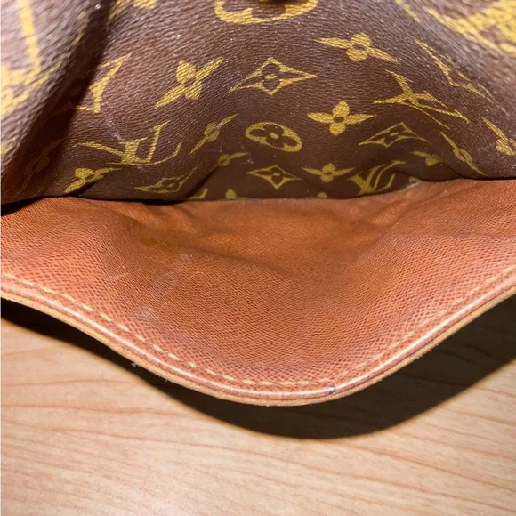 ✅ Authentic Louis Vuitton Brown Tan Messenger Bag Monogram - Picture 11 of 12